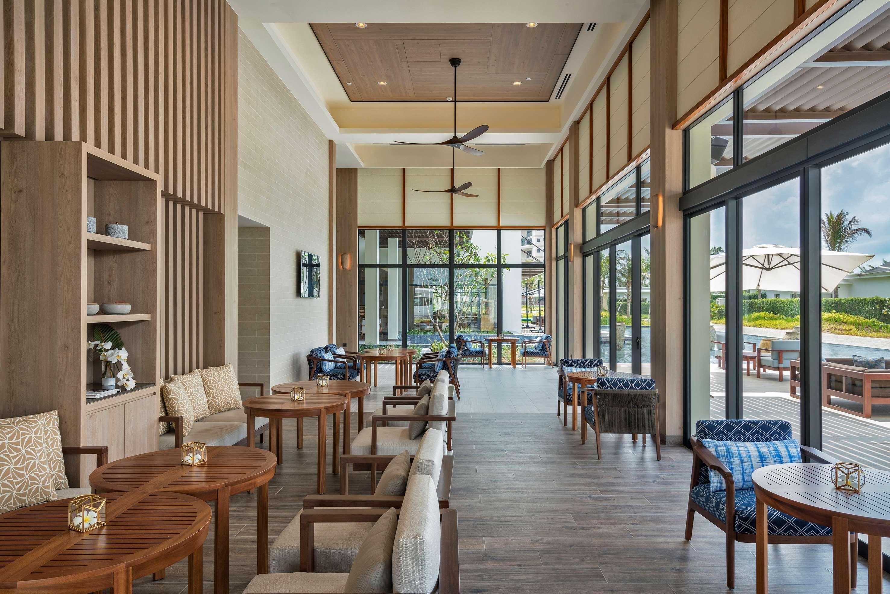 Melia Ho Tram Beach Resort מראה חיצוני תמונה The Beach Club