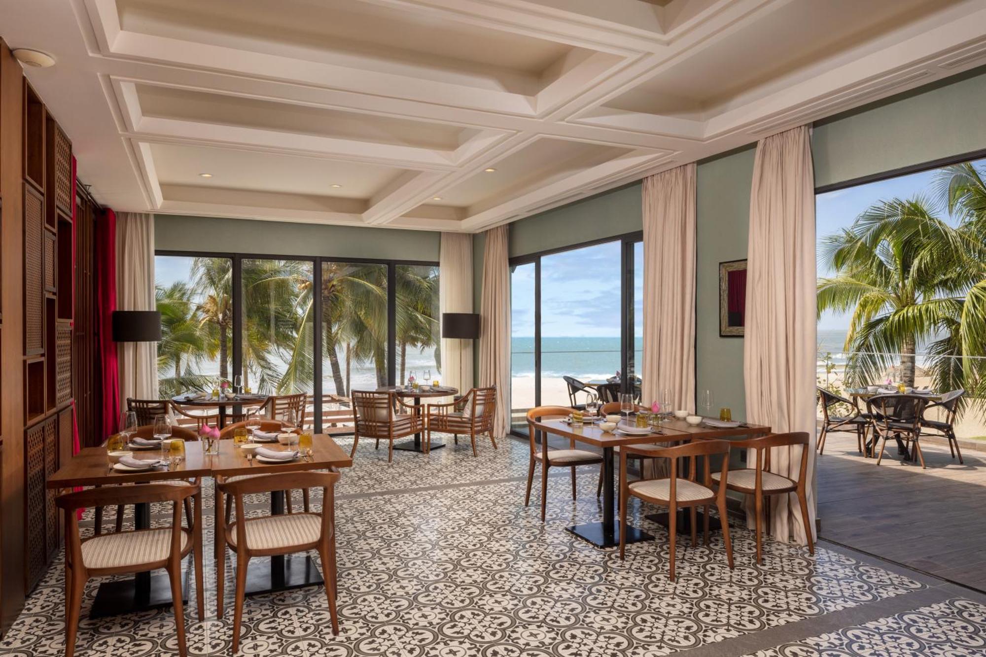 Melia Ho Tram Beach Resort מראה חיצוני תמונה The Beach Club